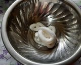 A picture of step 5 of Russian salad.