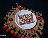 A picture of step 4 of Strawberry Burfi.