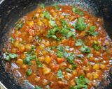 A picture of step 4 of Chole gravy.