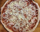 Tönkölylisztes pizza lépésről lépésre recept fázis 11 fotója