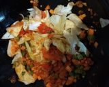 Foto langkah ke 3 dari resep Nasi goreng sayur.