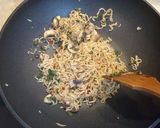 Foto langkah ke 3 dari resep Mie Goreng Kecap.