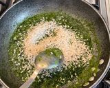 Foto del paso 2 de la receta: Risotto verde