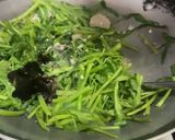 Foto langkah ke 3 dari resep Cah Kangkung Bakso Lada Hitam.