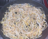 Foto del paso 3 de la receta: Pollo salteado con soja