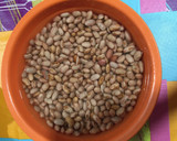 Foto del paso 1 de la receta: Alubias pintas con chorizos y morcillas
