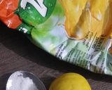 A picture of step 2 of Mango juice.
