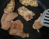 Foto langkah ke 2 dari resep Ayam fillet bakar teflon.