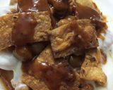 A picture of step 3 of Choly dahi bary chaat.