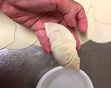 A picture of step 6 of Homemade Pork Dumpling.