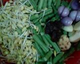 Foto langkah ke 1 dari resep Sayur Asem Kacang Panjang Toge Kedelai.
