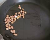 बची हुई रोटी का उपमा recipe step 2 photo