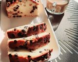 A picture of step 11 of Chocochip Tea Time Cake.