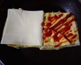 Foto langkah ke 4 dari resep Egg Toast ala JK (정국표 겉.바.속.촉 토스트).