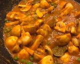 A picture of step 6 of Mushroom Matar.