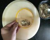 A picture of step 4 of Chocolate gujhiya.