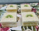 Foto langkah ke 4 dari resep Tres Leches Milk Bath.