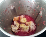 Foto del paso 1 de la receta: Salmorejo de sandía y hierbabuena 🍉🍉🌿🌿