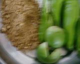 ભરેલાં ગુંદા અને મરચા (Bharela Gunda Marcha Recipe In Gujarati) રેસીપી સ્ટેપ1ફોટો