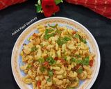 A picture of step 2 of Masala Macaroni.