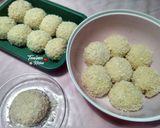 Foto langkah ke 9 dari resep Roti Goreng Abon.