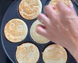 A picture of step 3 of Emoji coconut Pancake.
