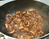 Mushroom spinach pasta with alfredo sauce