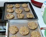 Foto langkah ke 4 dari resep Oat peanut butter cookies.