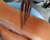 Hình bước làm 1 của món Thịt chiên nước mắm