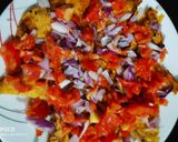 A picture of step 5 of Tawa Bread Pakoda Chat.