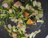 Foto langkah ke 3 dari resep 201. Tumis Ikan Asin Gabus Cabe Ijo.
