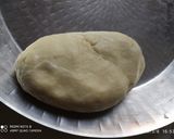 मावा गुझिया (mawa gujia recipe in hindi) रेसिपी चरण 2 फोटो
