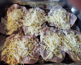 Foto del paso 3 de la receta: Milanesa napolitana con fritas y ensalada
