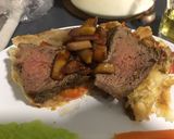Foto del paso 5 de la receta: Lomo Wellingthon con salsa de manzana