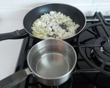 Foto del paso 8 de la receta: Arroz con espárragos trigueros y espinacas