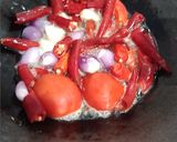 Foto langkah ke 2 dari resep Sambal tomat teri medan.