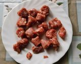 Foto del passaggio 1 della ricetta Pasta con salsiccia