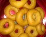 Foto langkah ke 5 dari resep Donat ala lely.