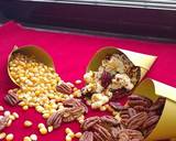 Caramel Pecan Popcorn recipe step 3 photo