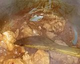 A picture of step 2 of Colourful chicken pie.