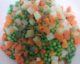 Ensaladilla rusa - spanyolos ételek magyarul recept fázis 2 fotója