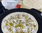 صورة لخطوة 4 من وصفة مناقيش اللبنه بالزعتر
