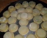 Foto del paso 4 de la receta: Sorrentinos de pollo y verdura