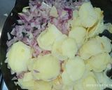 Une image de l'étape 2 de La tortilla espagnole.
