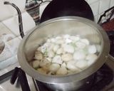 A picture of step 2 of Mushroom Matar (peas) Masala.