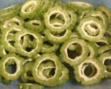 Foto langkah ke 1 dari resep Pare Cabe Garam.