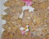 A picture of step 8 of Crispy potatoes triangle.