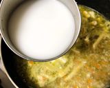 A picture of step 7 of Veg. Coriander Lemon Soup with Paneer and Lemongrass.