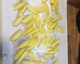 Foto langkah ke 3 dari resep Kentang Goreng Rumahan.