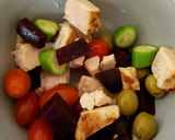 A picture of step 4 of My Veggie, Salad, Chicken & Pasta. 😃.